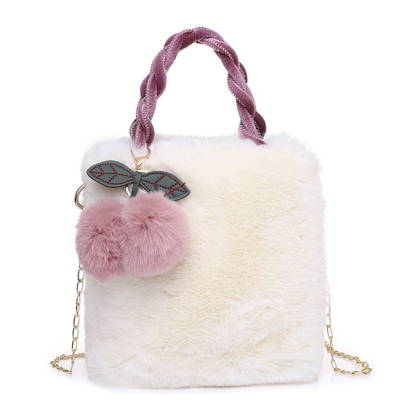 Large Capacity Plush Bag High Quality Soft Plush Travel Bucket Bag New Luxury Plush Tote Bag for Winter